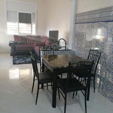 Top Appartement Equipe Pour Les Familles Кенитра Екстериор снимка