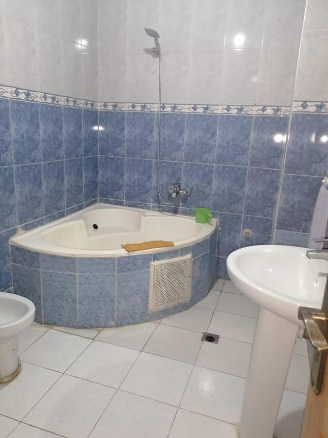 Top Appartement Equipe Pour Les Familles Кенитра Екстериор снимка